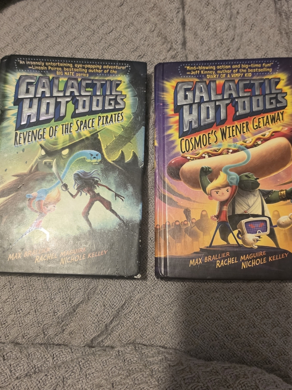 Galactic Hot Dogs Revenge Of The Space Pirates, Cosmies Wiener Getawatly